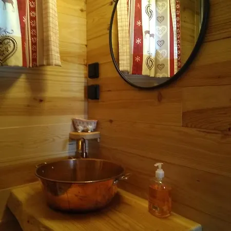 Chalet Le Paradou Guest house Lessive